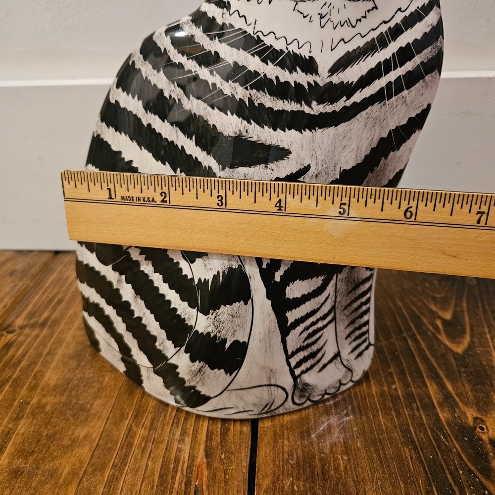 VINTAGE‎ Nina Lyman Black White Cat Tall Ceramic Vase 11" 2001 - Picture 11 of 12